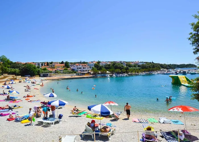 In - Istrien 10996 * Pjescana Uvala